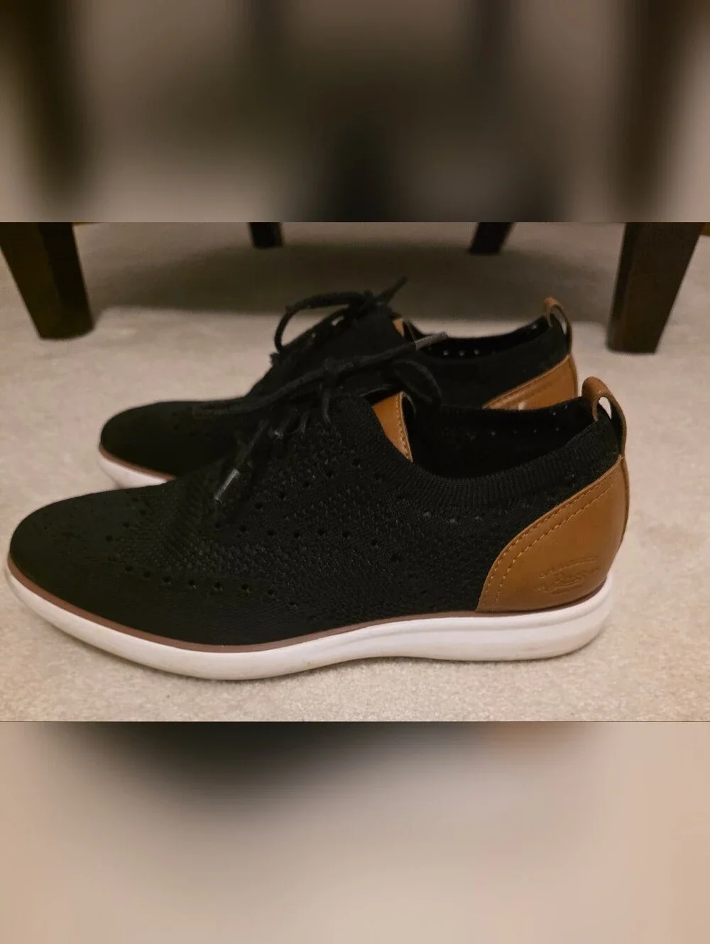 G.H. Bass & Co. Men's - 9.5 Black Knit Casual Dress Shoe Tan Heel & Tongue